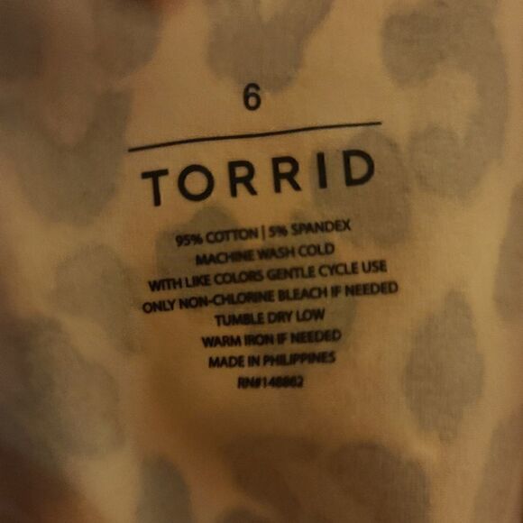 6X 30W Leopard Foxy Halter Top Torrid Stretch Fitted NWT Tank Plussize Tank knit - Picture 6 of 6